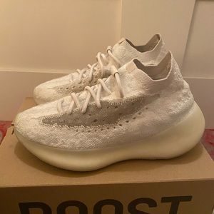 Authentic Yeezy 380 boost calcite glow mens 6.5 authentic!!